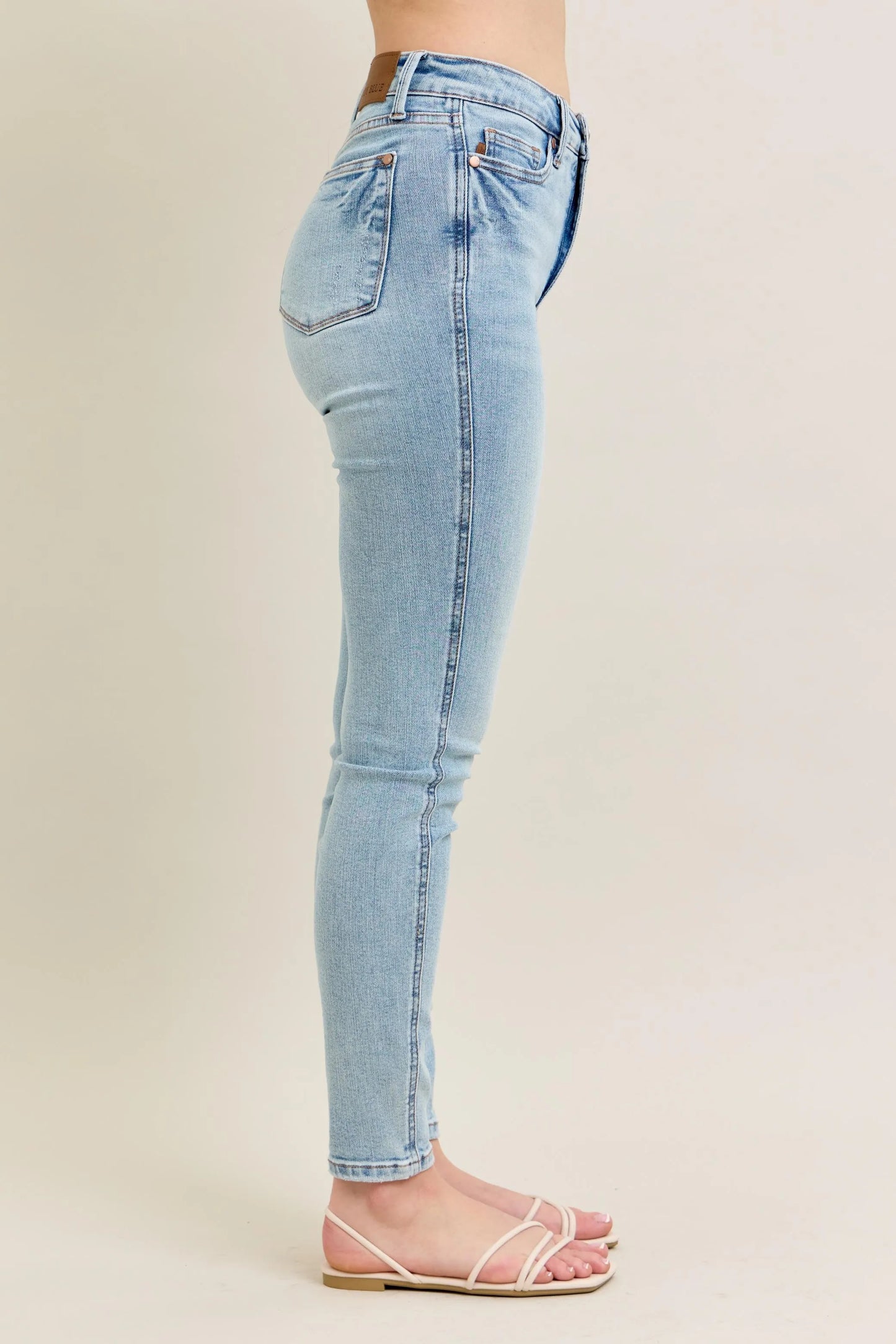 Judy Blue Full Size Mr Tummy Control Vintage Wash Skinny Jeans