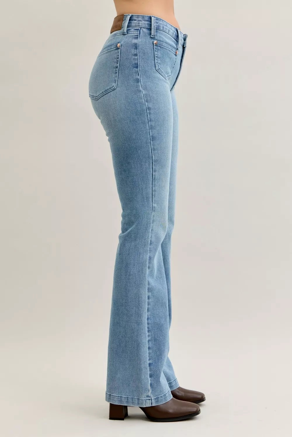 Judy Blue Full Size Mid Rise Bootcut Jeans with Contrast Wash & Front Patch Pockets