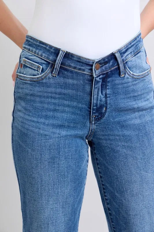 Judy Blue Full Size High Waist V-Front Vintage Wash Straight Jeans
