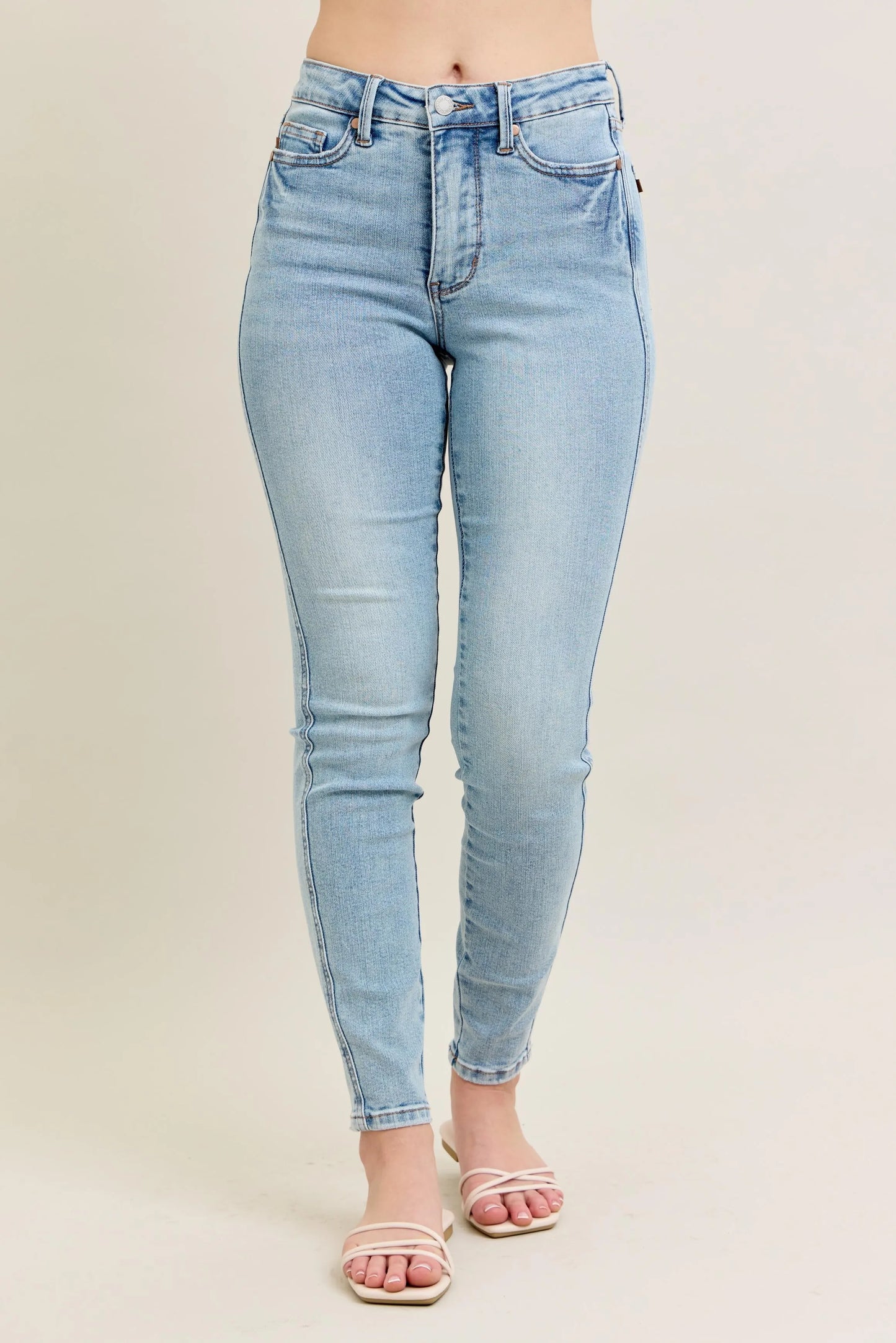 Judy Blue Full Size Mr Tummy Control Vintage Wash Skinny Jeans