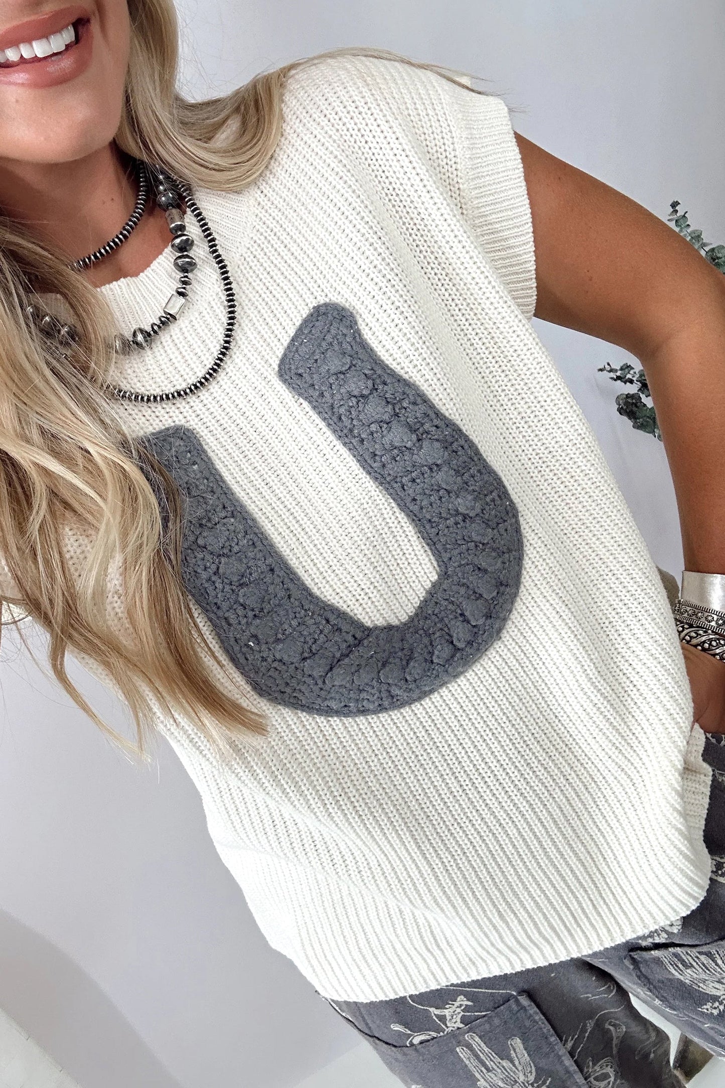Western Horseshoe Crochet Short Sleeve Sweater