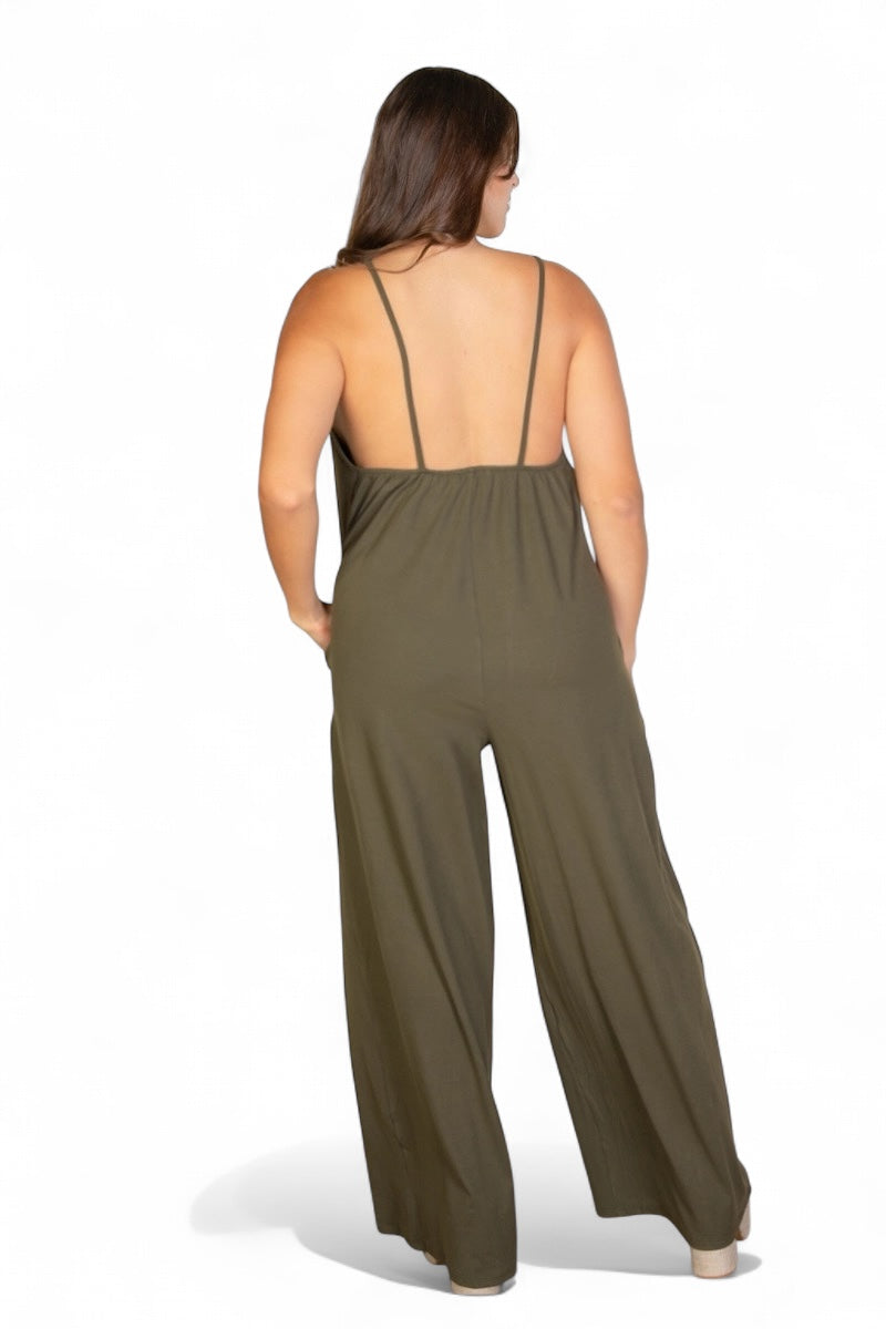 Curvy Spaghetti Strap Solid Wide Jumpsuit