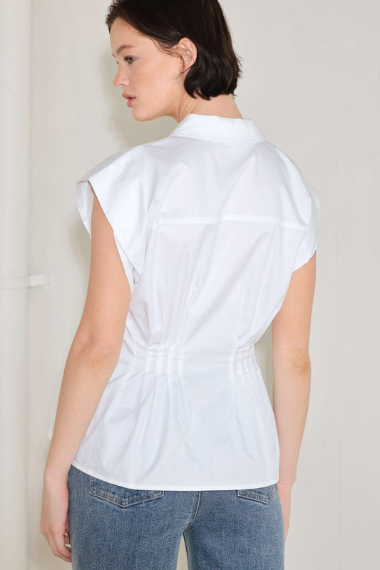 MODERN POISE WOVEN TOP