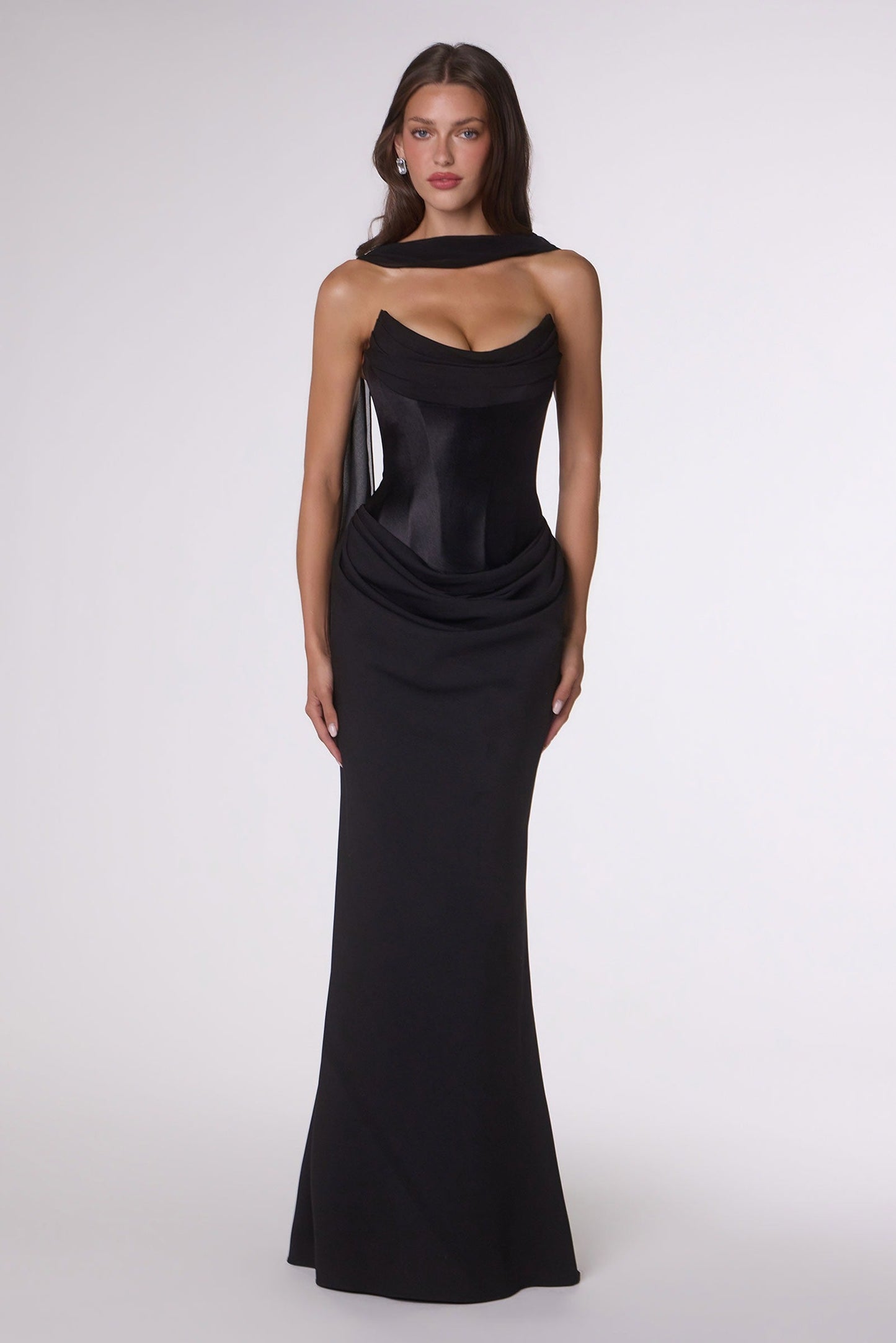 Amoris Strapless Fitted Column Semi-Formal Gown