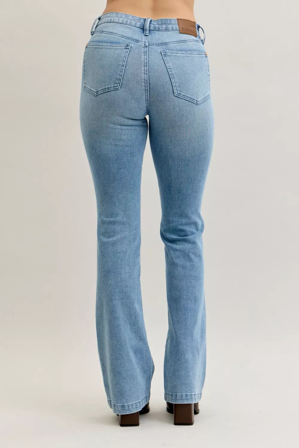 Judy Blue Full Size Mid Rise Bootcut Jeans with Contrast Wash & Front Patch Pockets
