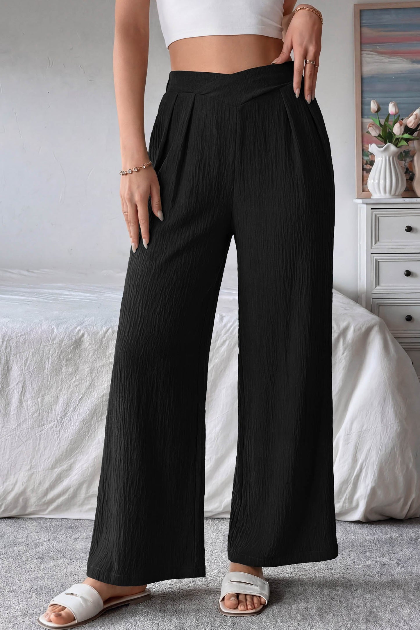 Black Textured Crossed Waist Loose Pants