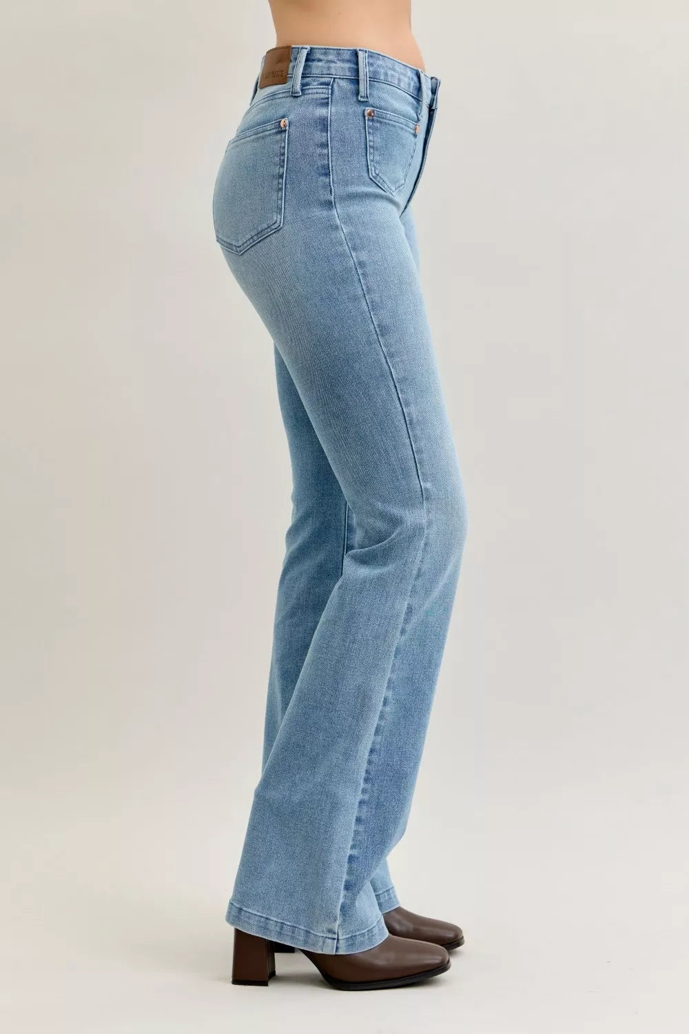 Judy Blue Full Size Mid Rise Bootcut Jeans with Contrast Wash & Front Patch Pockets