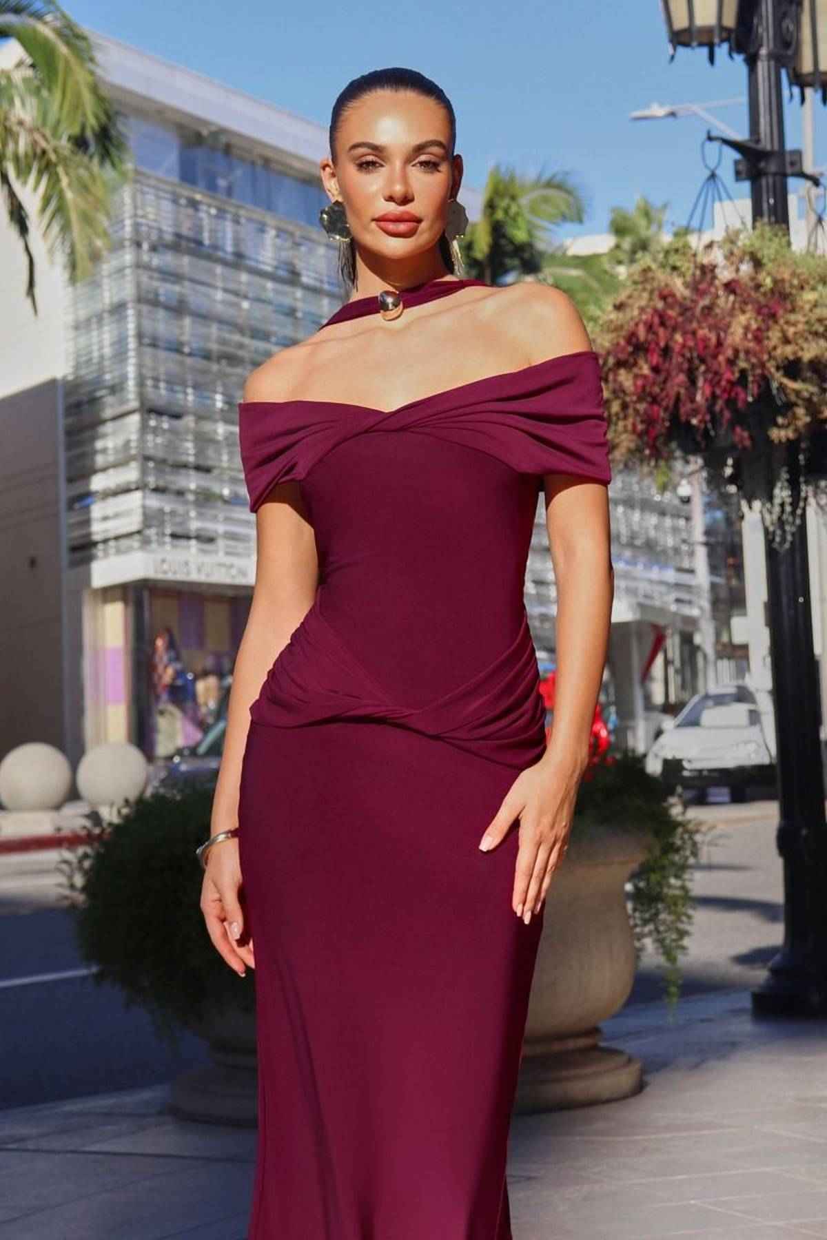 Astee Off the Shoulder Halter Strap Fitted Stretch Dress